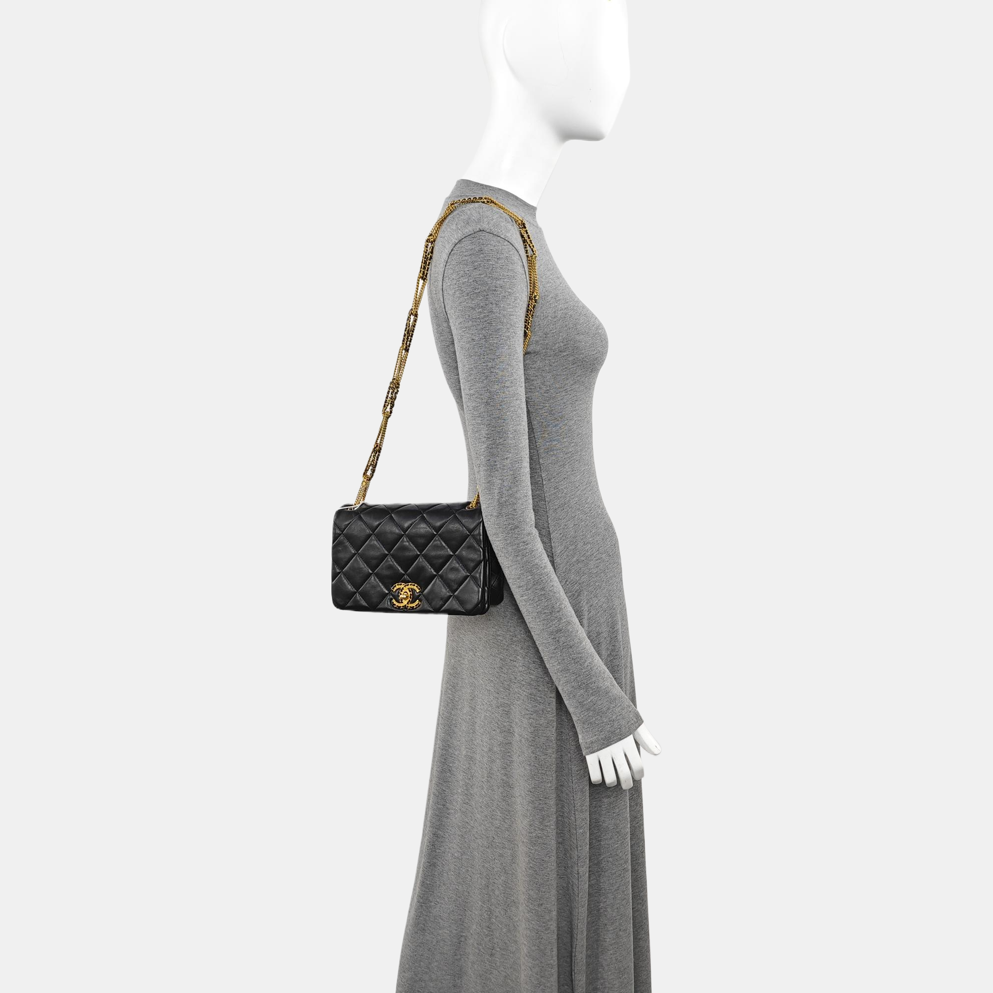 Quilted Lambskin Shoulder Bag Black