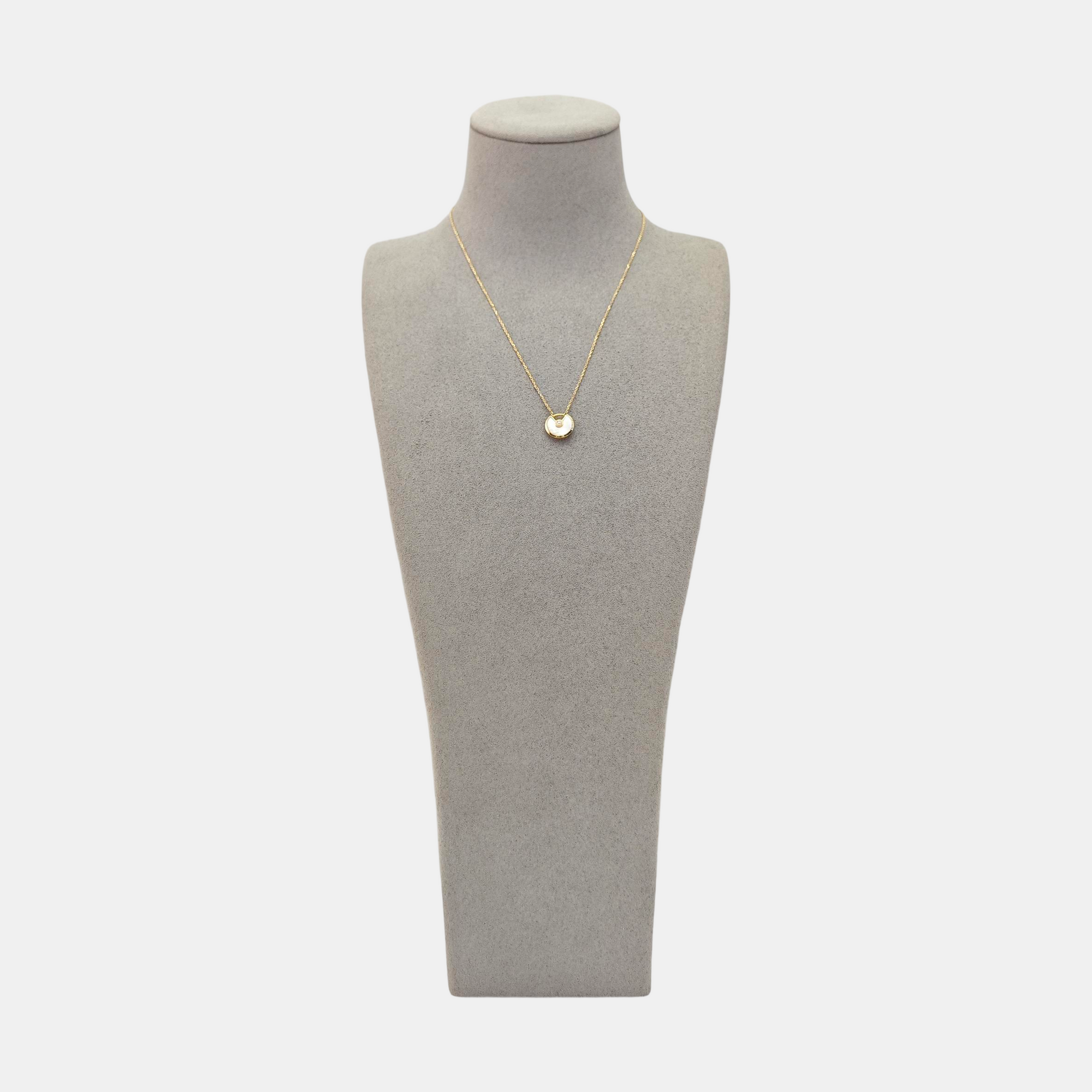 AMULETTE DE CARTIER 18k Gold Necklace