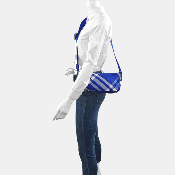 Canvas Blue