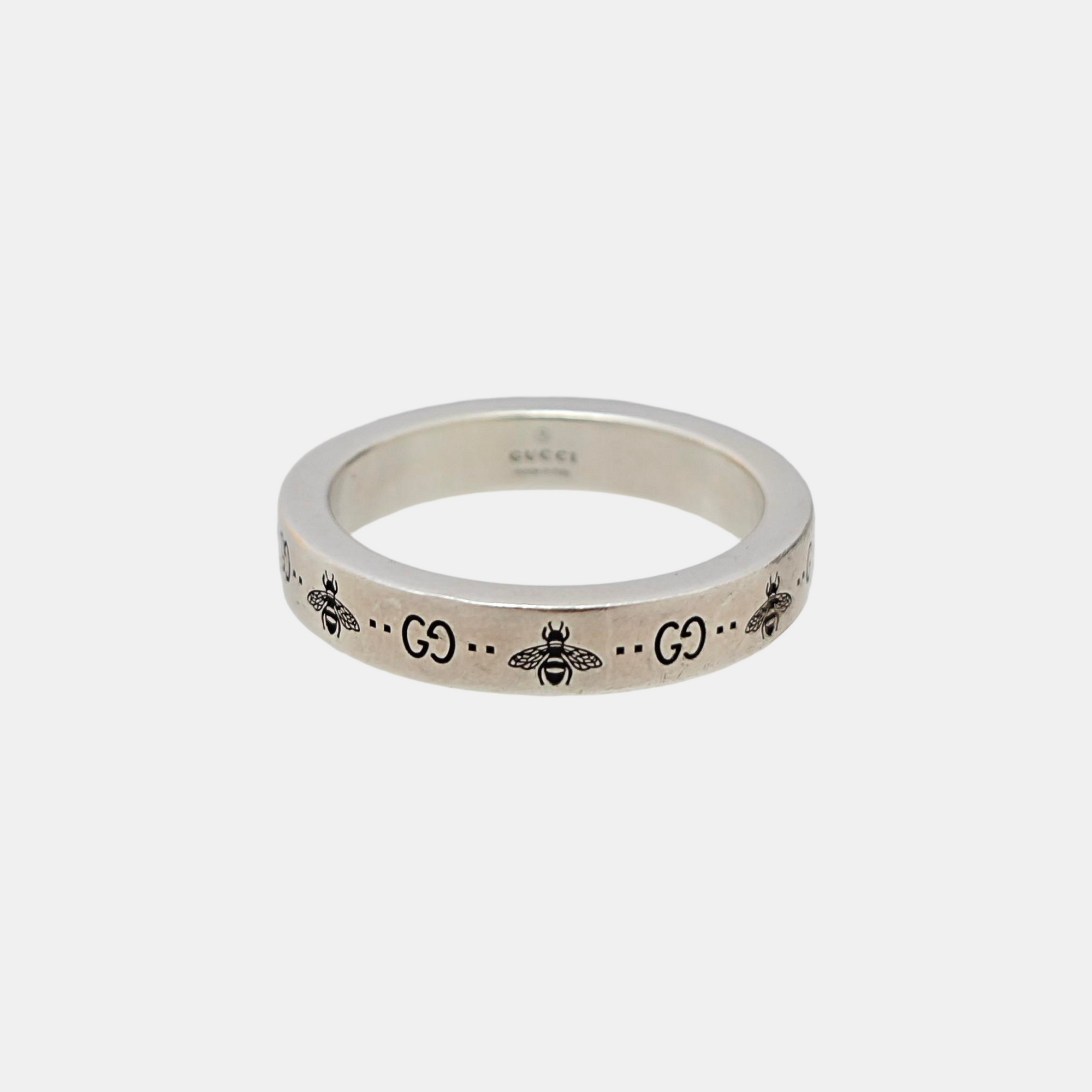 925 Sterling Silver Ring HK 18