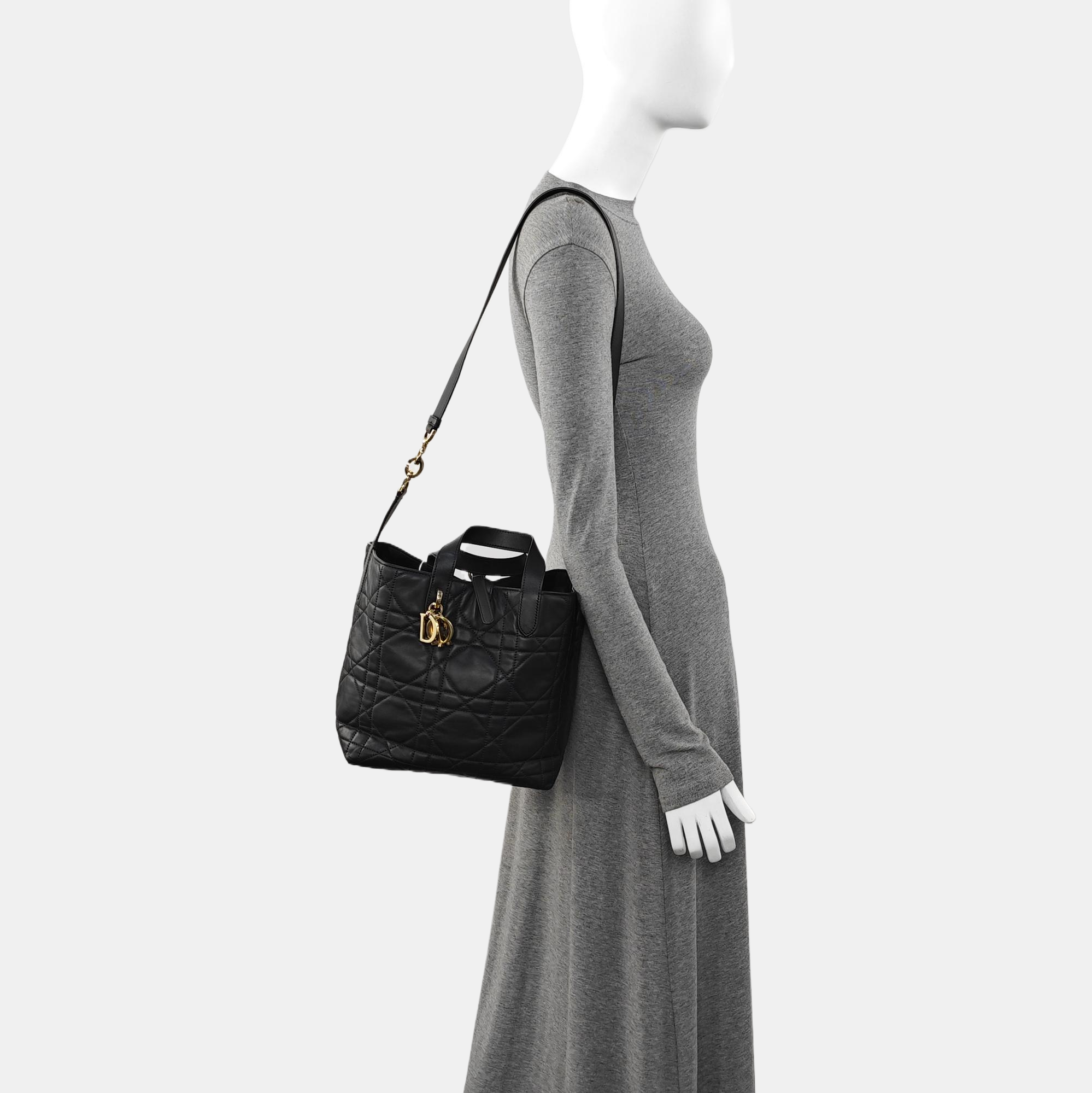 Toujours Medium Cannage Calfskin Black