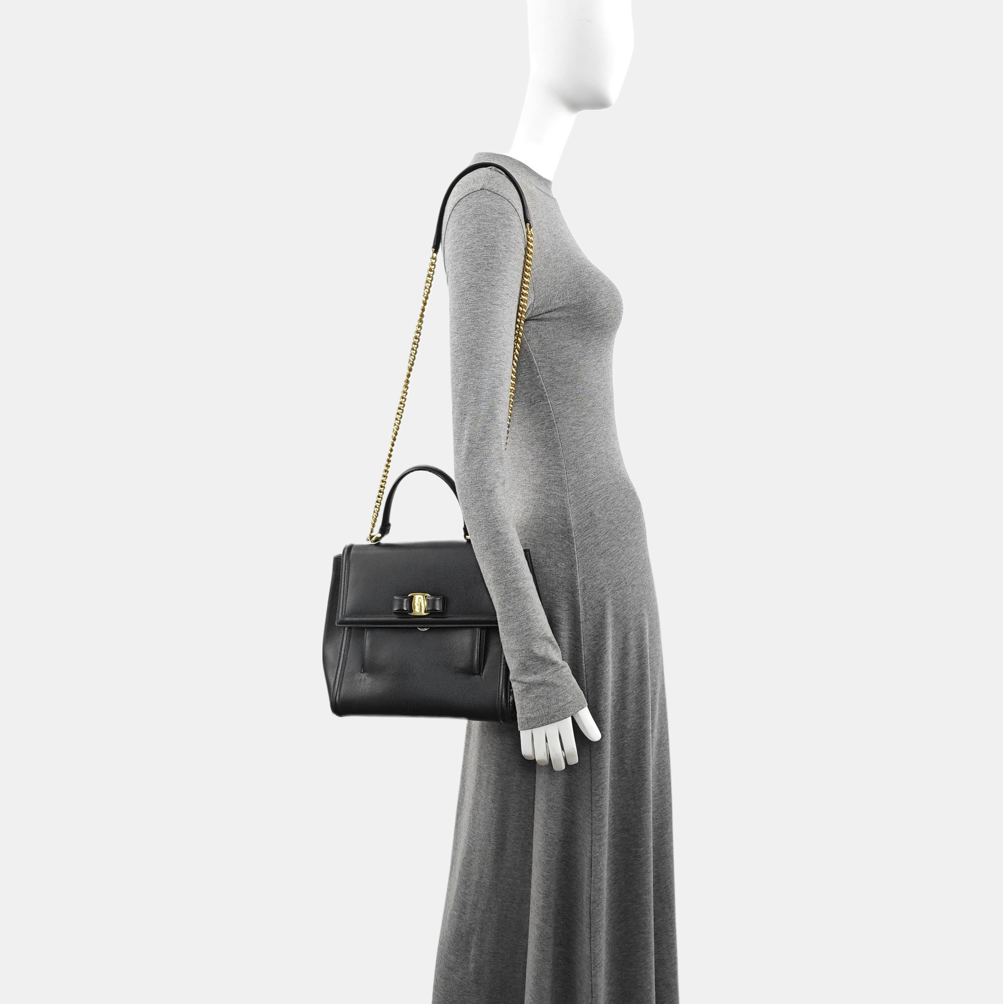 Calfskin Shoulder Bag Medium Black