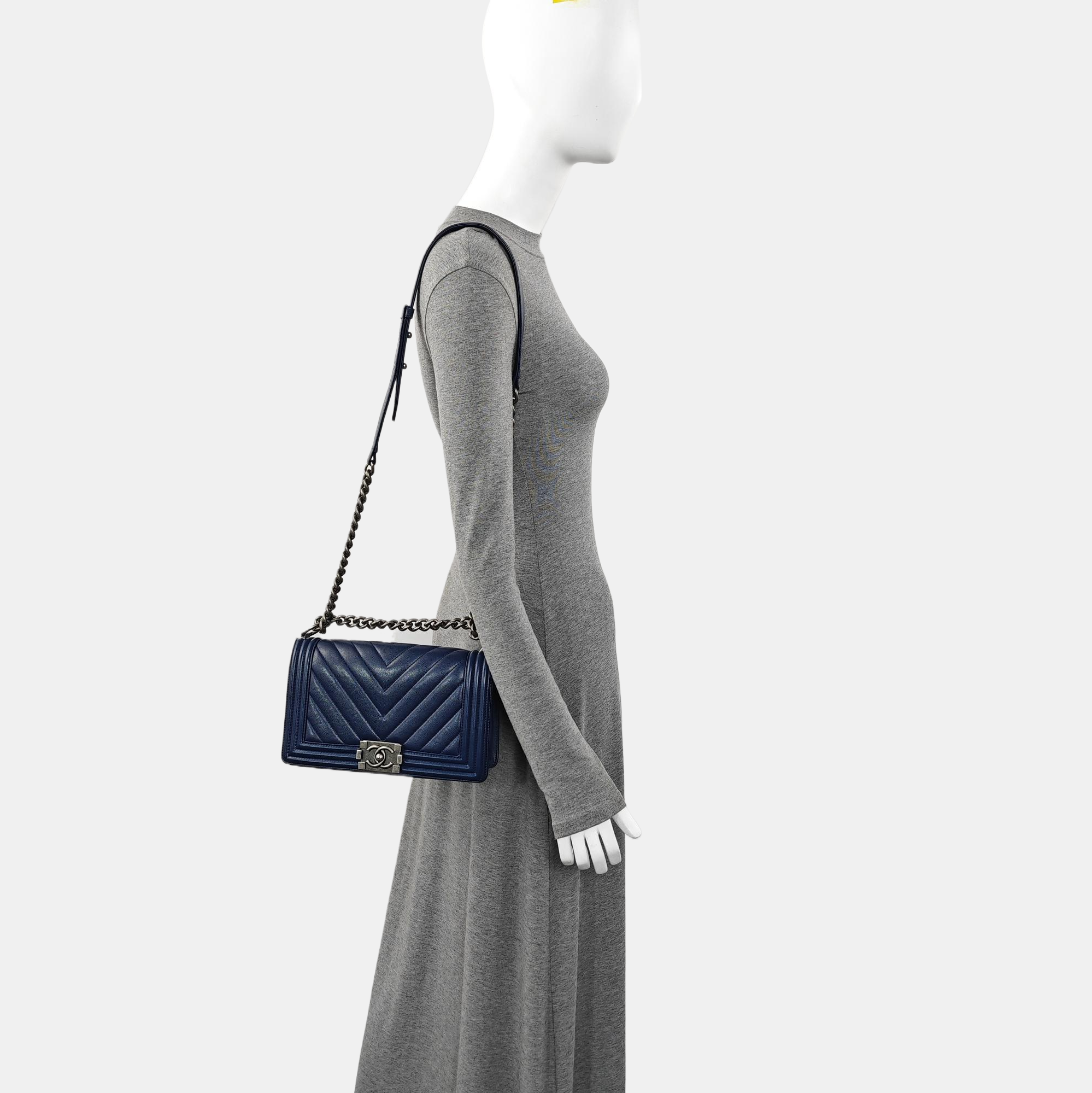 BOY CHANEL Medium Chevron Grained Calfskin Blue
