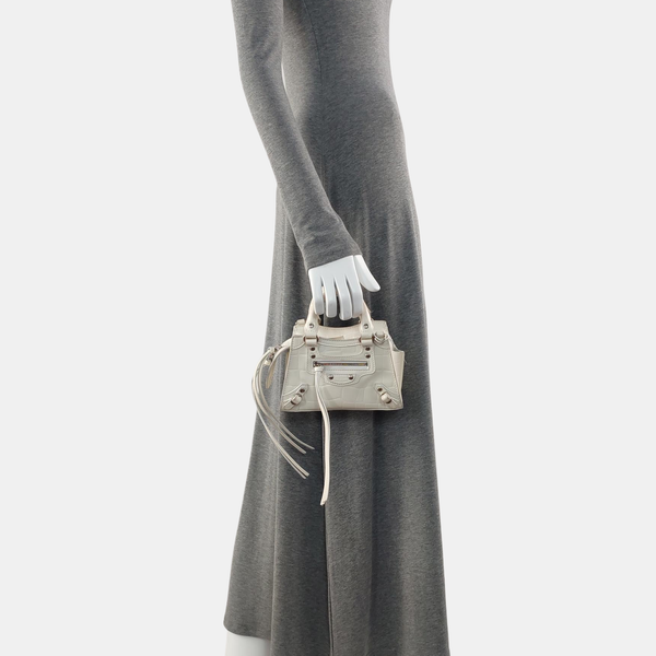 Authenticated pre-owned  Neo Classic Calfskin White - Tote Bag at Looply