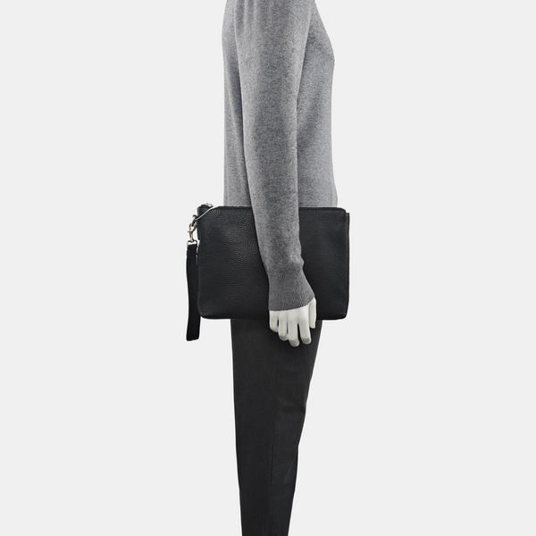 Soho Medium Calfskin Black