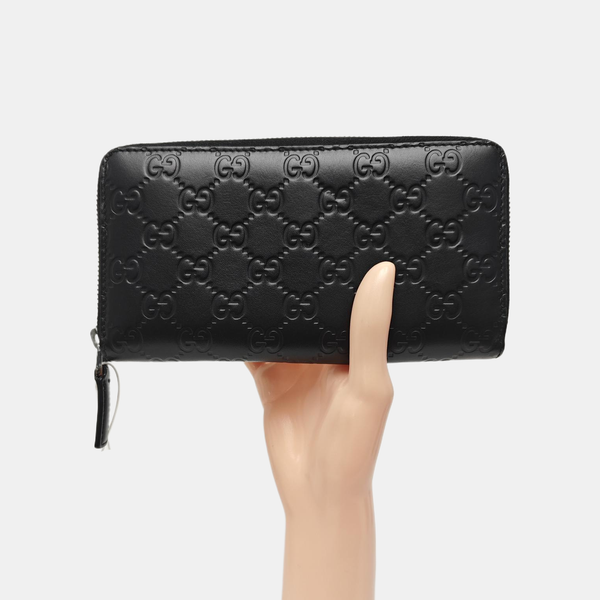 Signature Monogram Calfskin Black Wallet