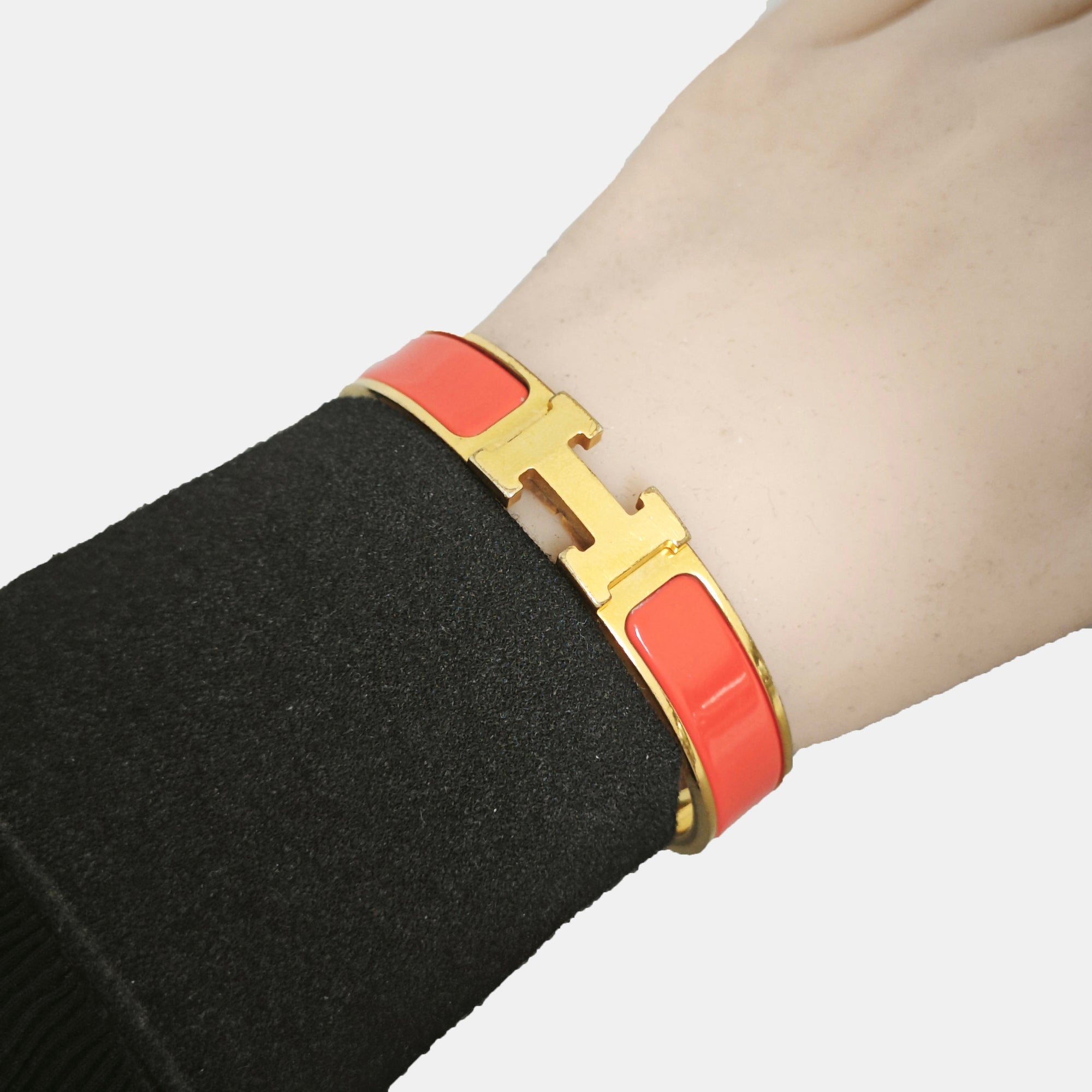 Clic H Metal Gold Bangle