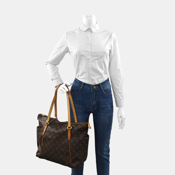 TOTALLY MM Monogram Coated Canvas Brown
