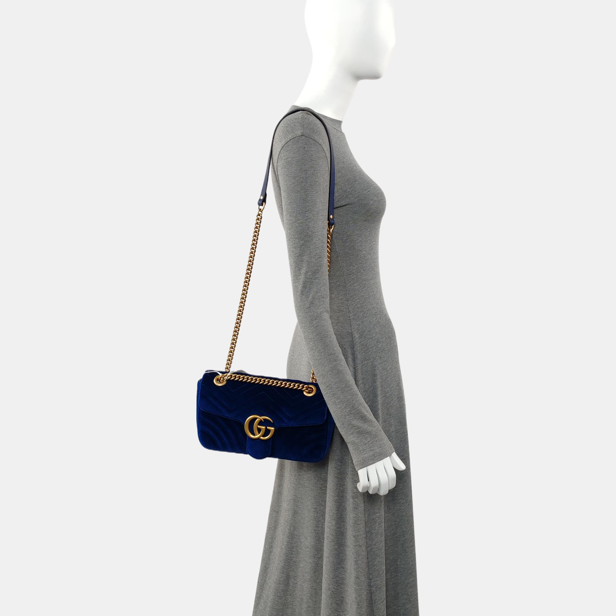 GG Marmont Medium Quilted Velvet Blue