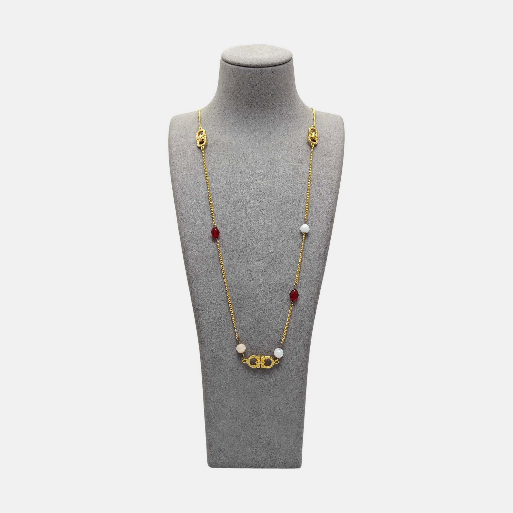 Collar Dorado de Metal