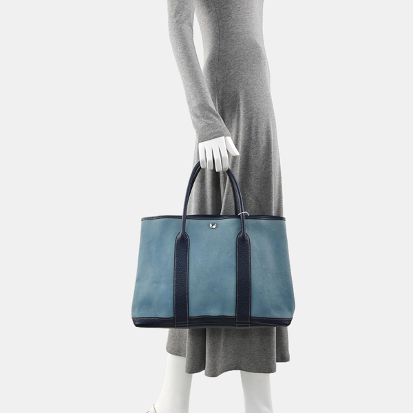 Garden Party 36 Canvas Blue