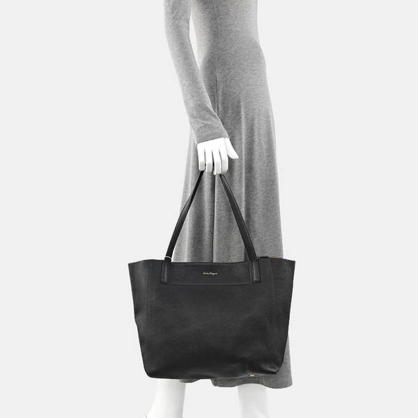 Calfskin Tote Bag Black
