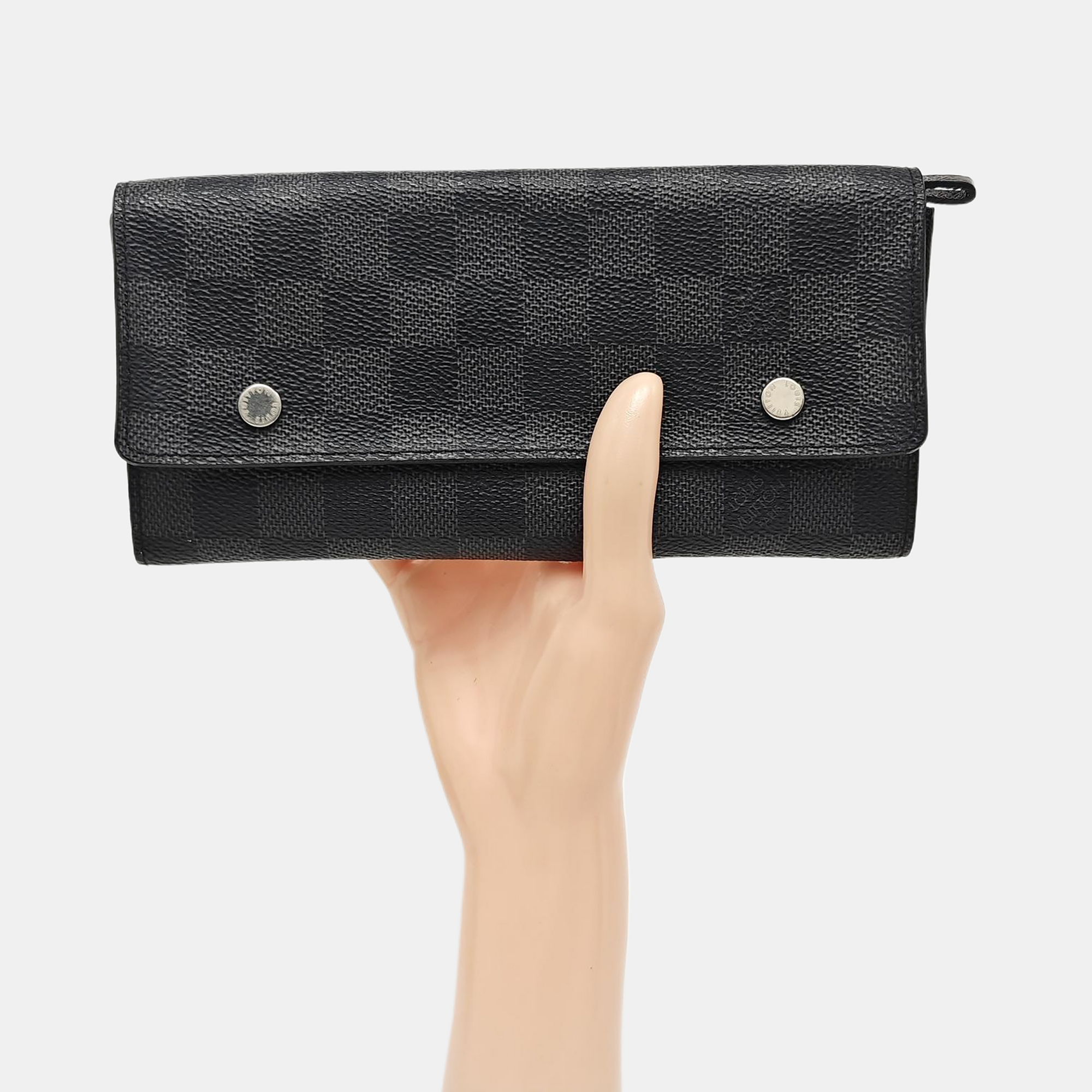 GRAPHITE LONG Damier Graphite Coated Canvas Gray Wallet