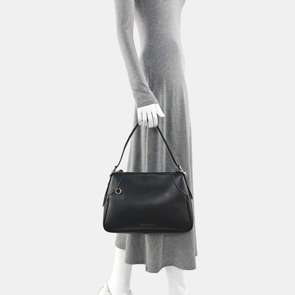 GG Emblem Medium Calfskin Black