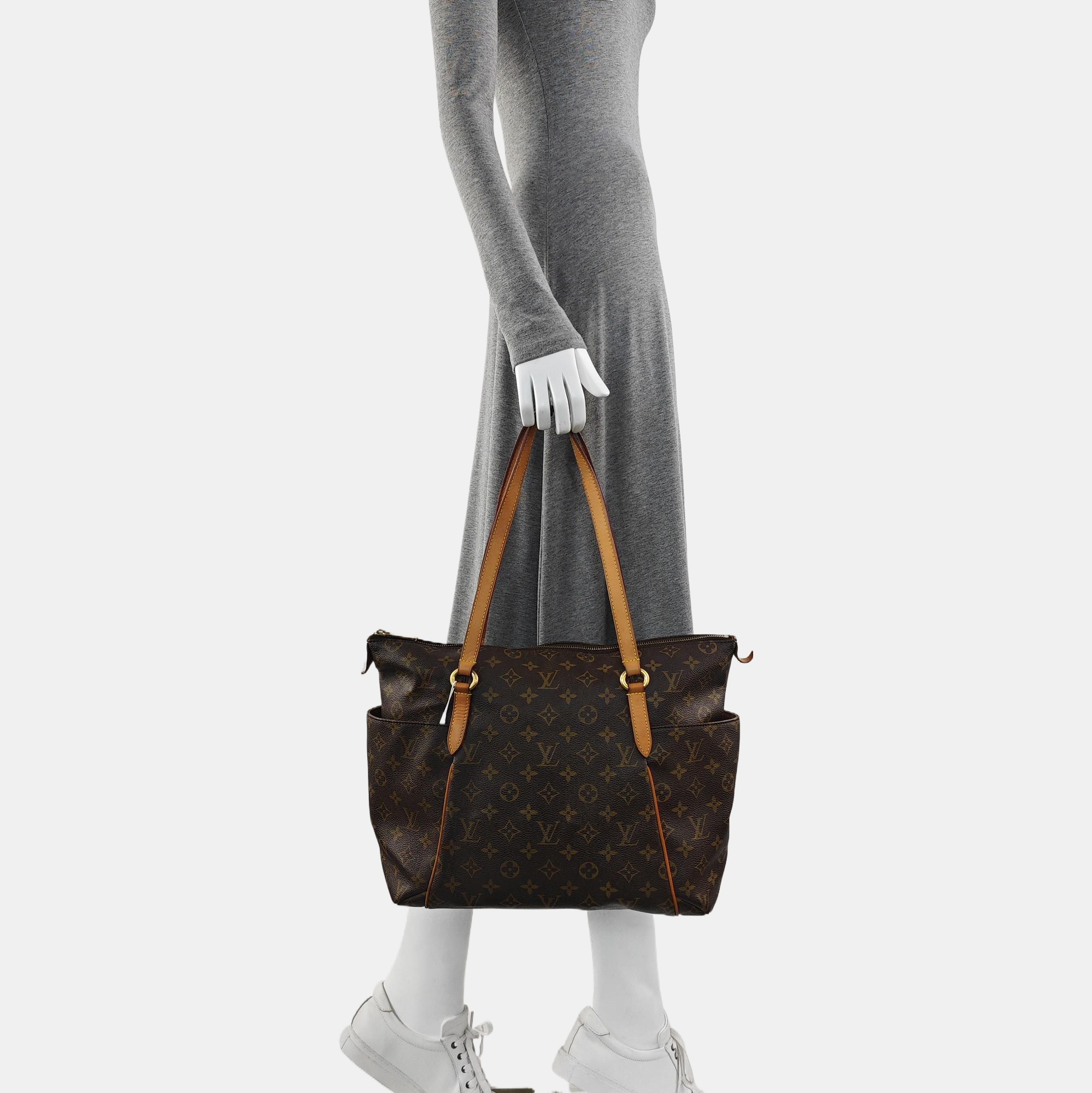 TOTALLY MM Monogram Coated Canvas Brown