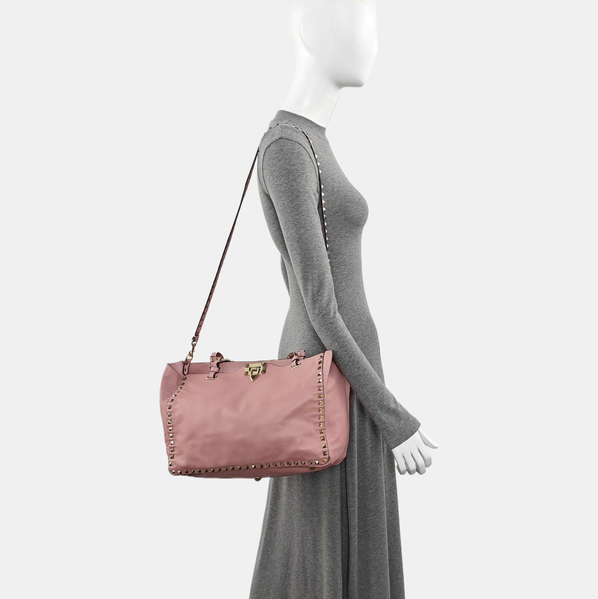 Rockstud Medium Leather Pink