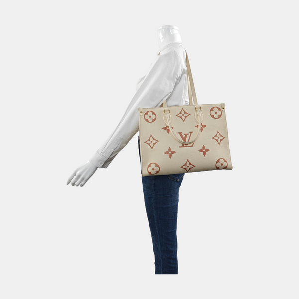 ONTHEGO MM Monogram Calfskin Beige