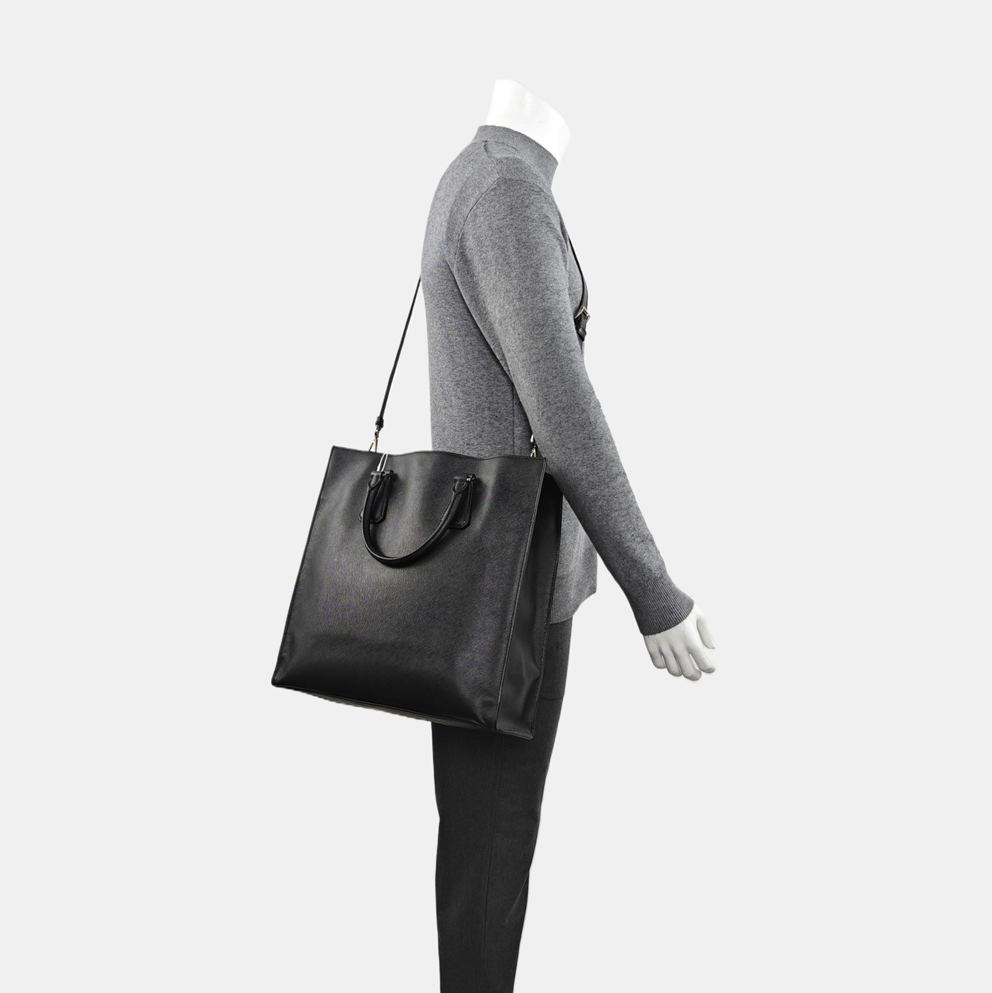Saffiano Calfskin Tote Bag Black