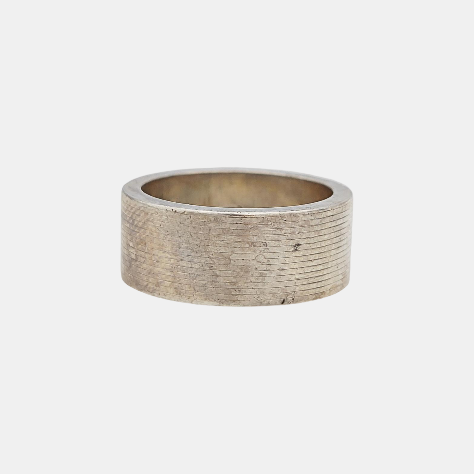 925 Sterling Silver Ring HK 13