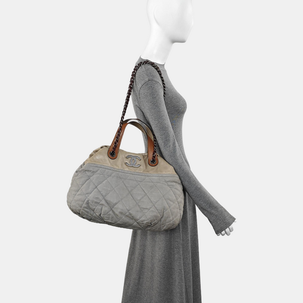 THE MIX Large Quilted Calfskin Gray