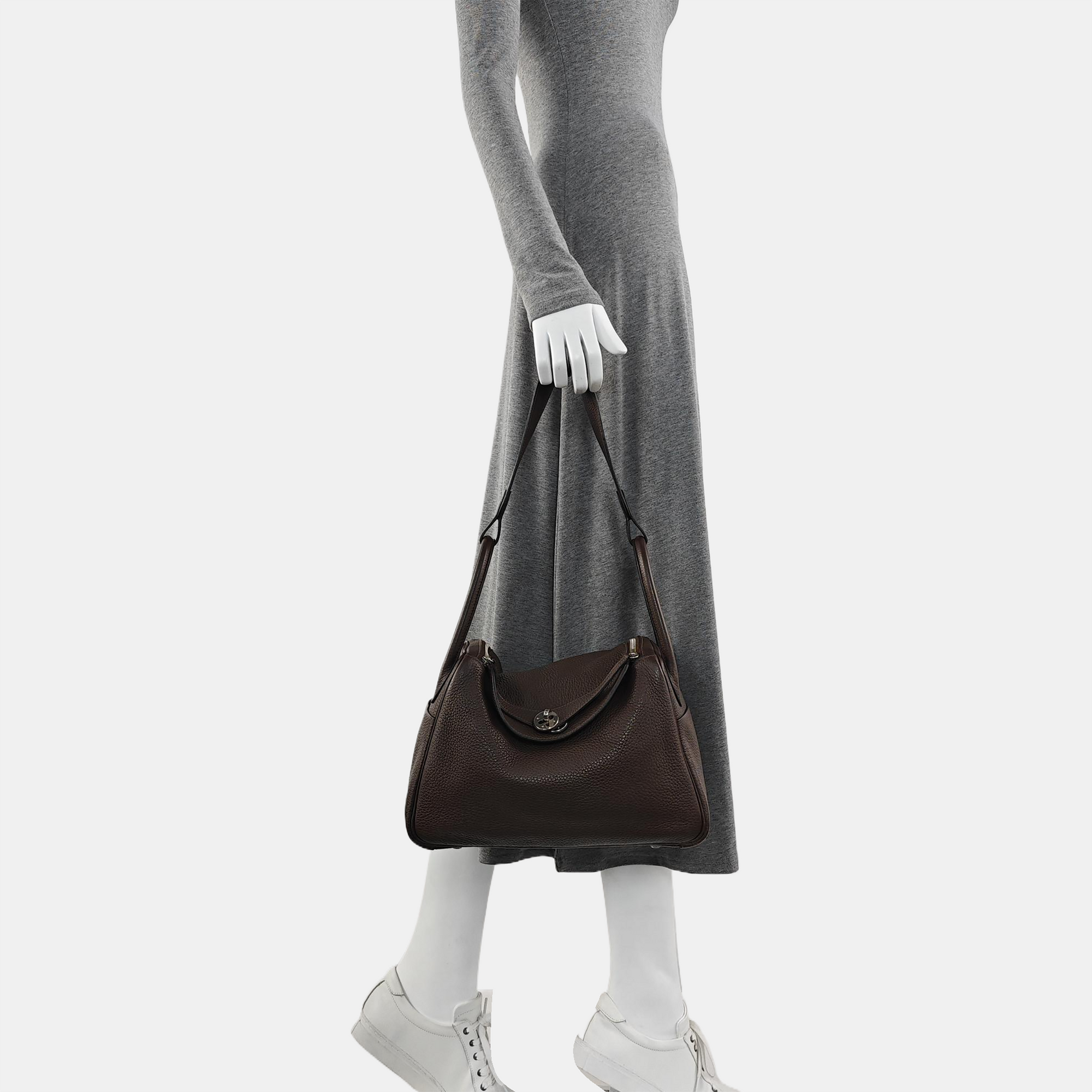 Lindy 30 Clemence Brown