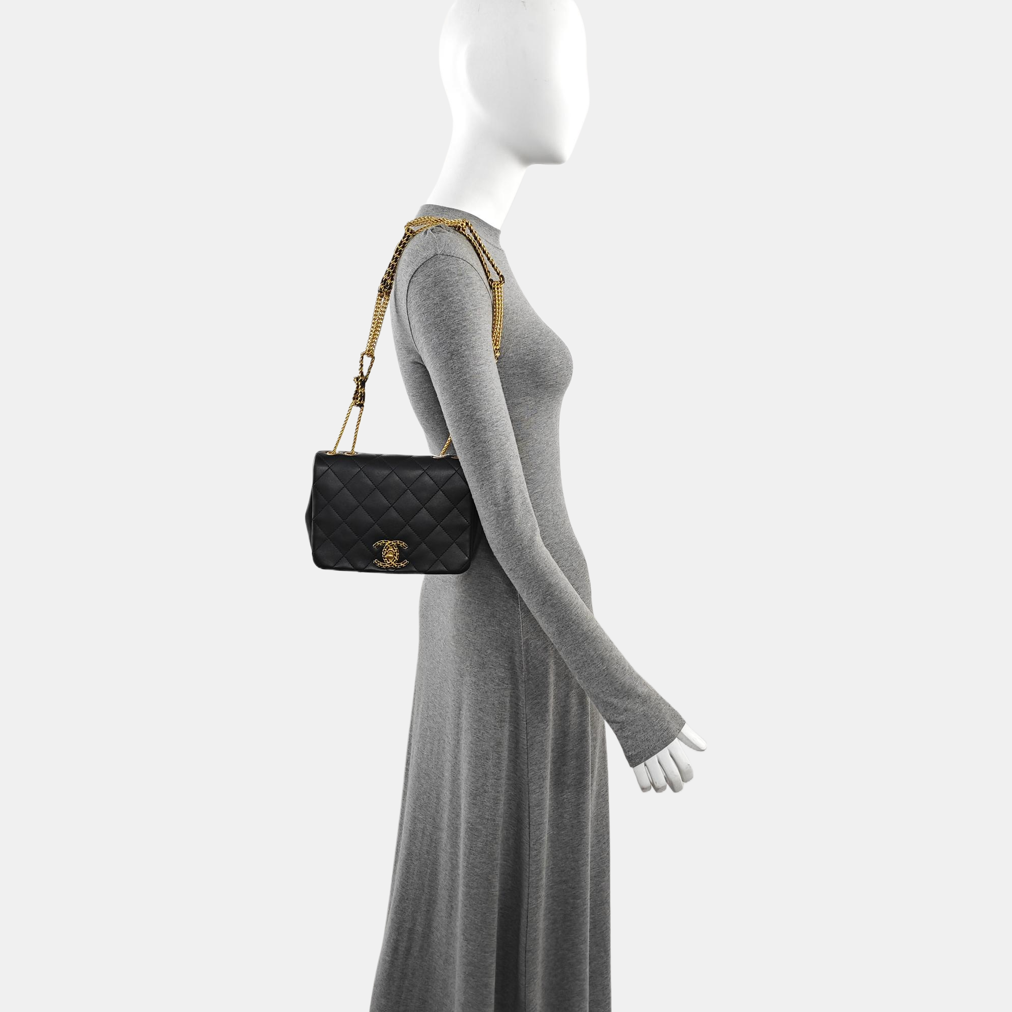 Quilted Lambskin Shoulder Bag Black