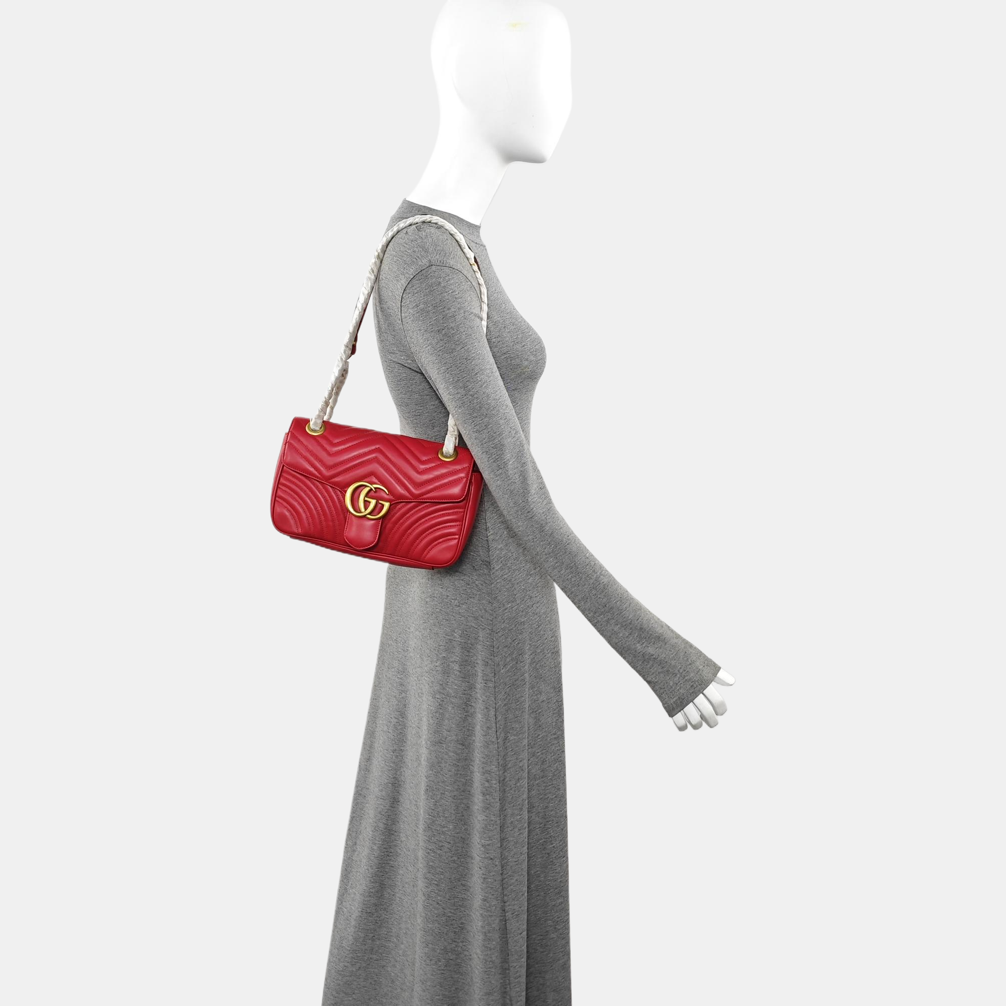 GG Marmont Medium Quilted Calfskin Red