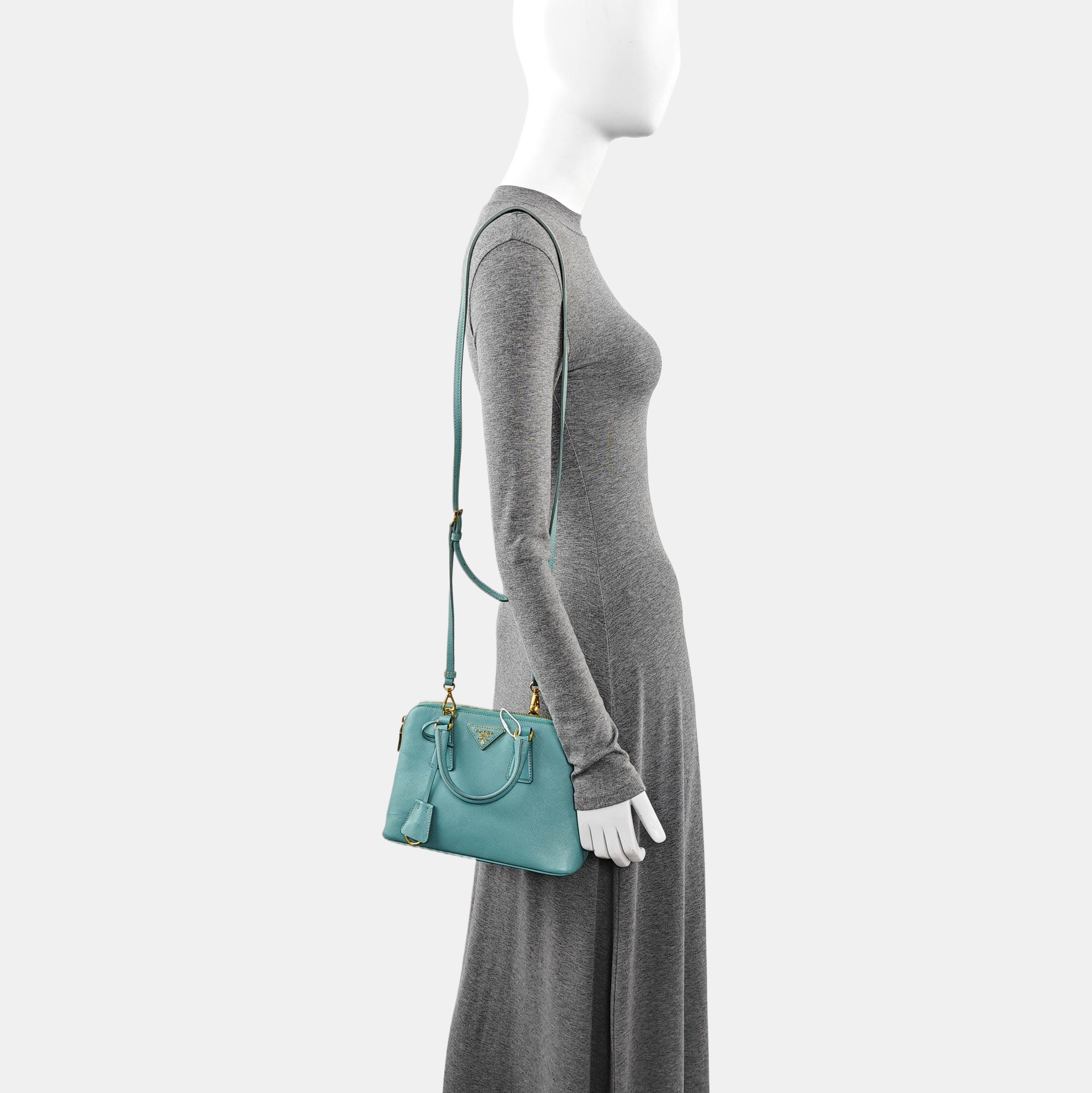 Authenticated pre-owned  Promenade Saffiano Calfskin Blue - Shoulder Bag at Looply