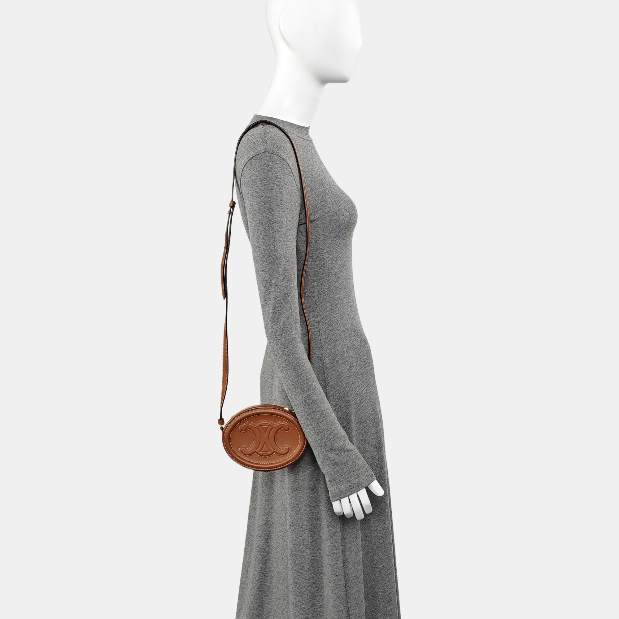 TRIOMPHE Small Calfskin Brown