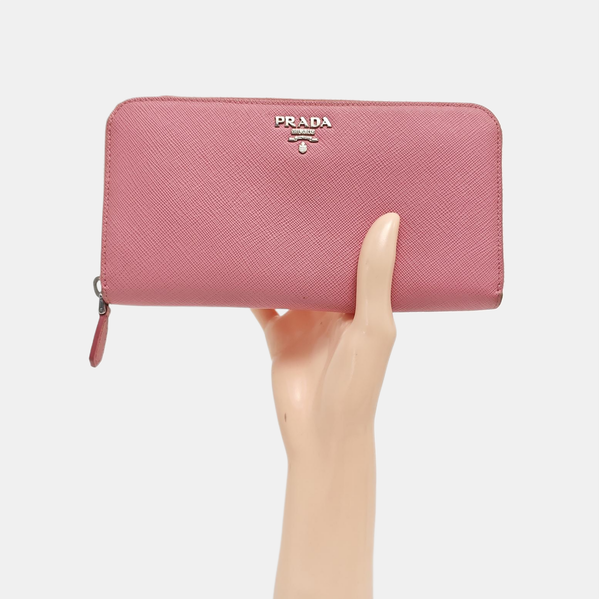 Zippy Wallet Saffiano Calfskin Pink