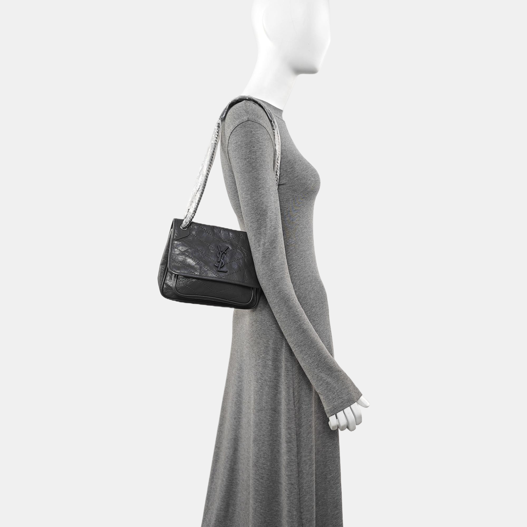 NIKI Small Chevron Calfskin Gray