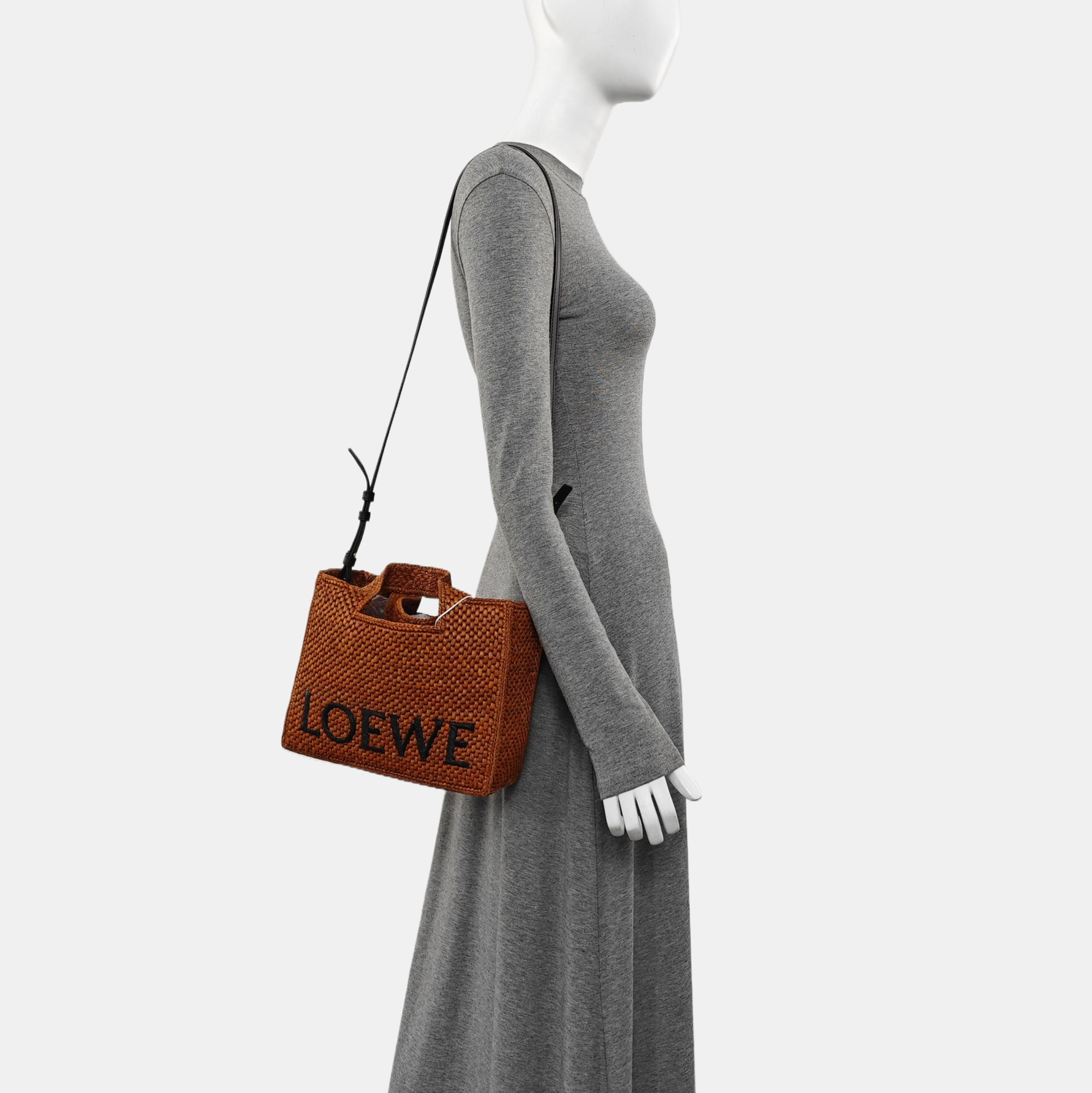 Font Tote Small Straw Brown