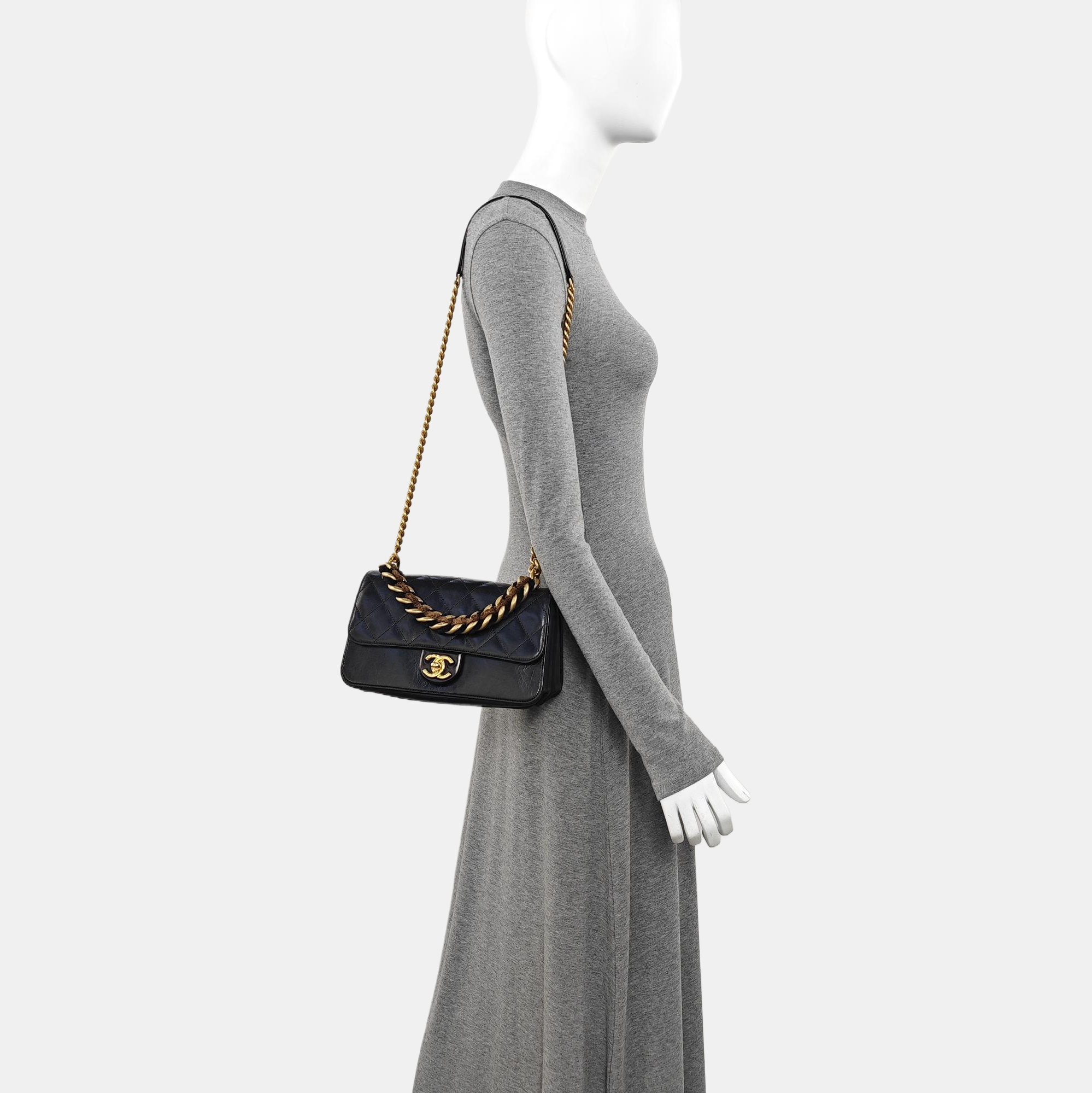 Quilted Calfskin Shoulder Bag Black