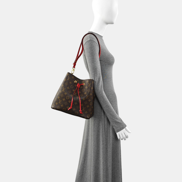 Authenticated pre-owned  NÉONOÉ MM Monogram Coated Canvas Brown - Bucket Bag at Looply