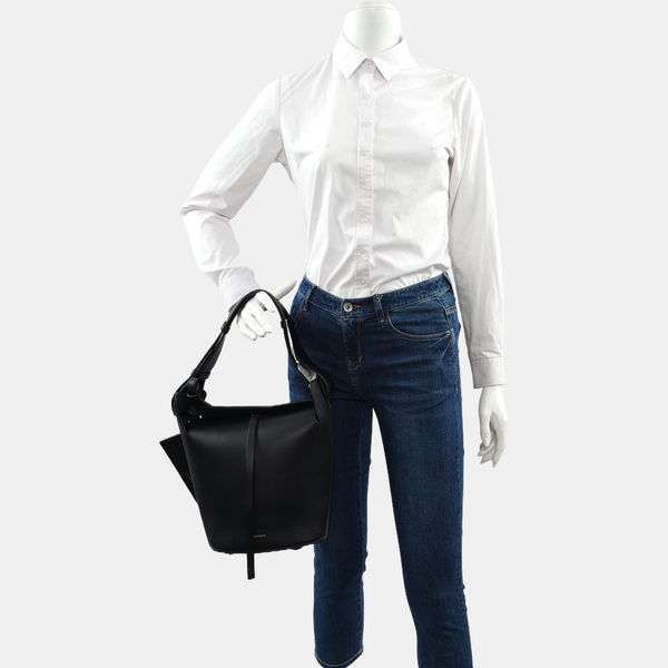 The Bucket Calfskin Black