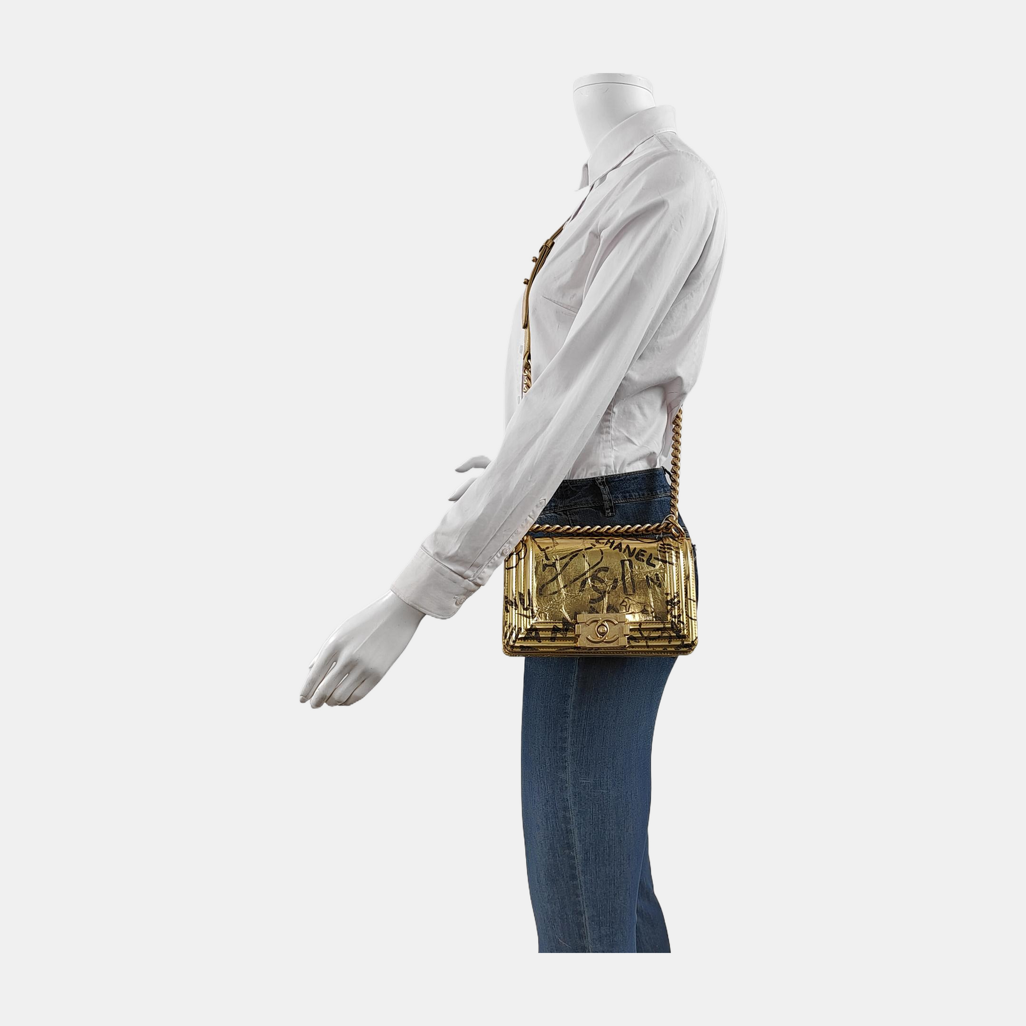 BOY CHANEL Small Calfskin Gold