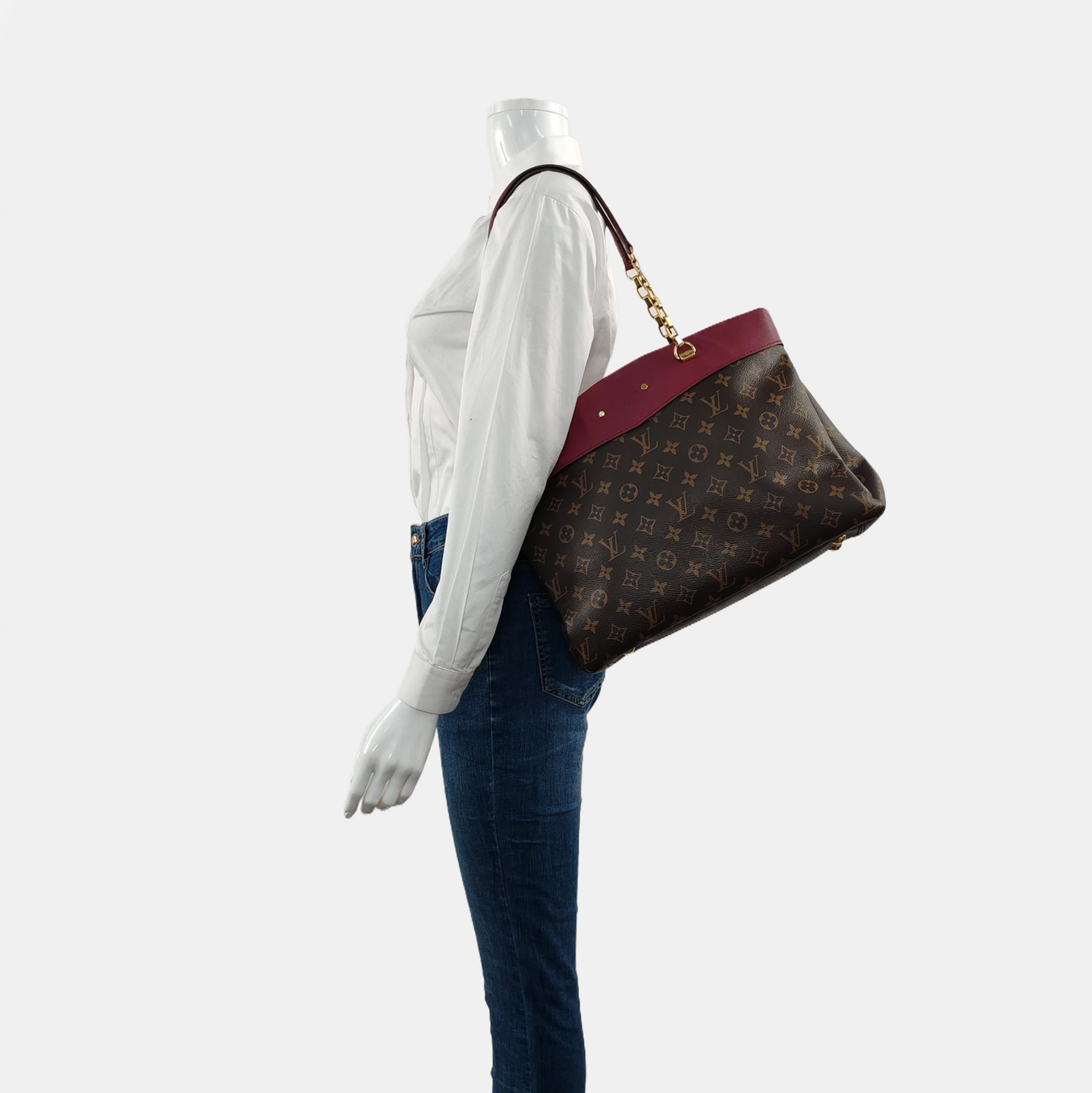 Authenticated pre-owned  PALLAS Monogram Coated Canvas Brown - Tote Bag at Looply