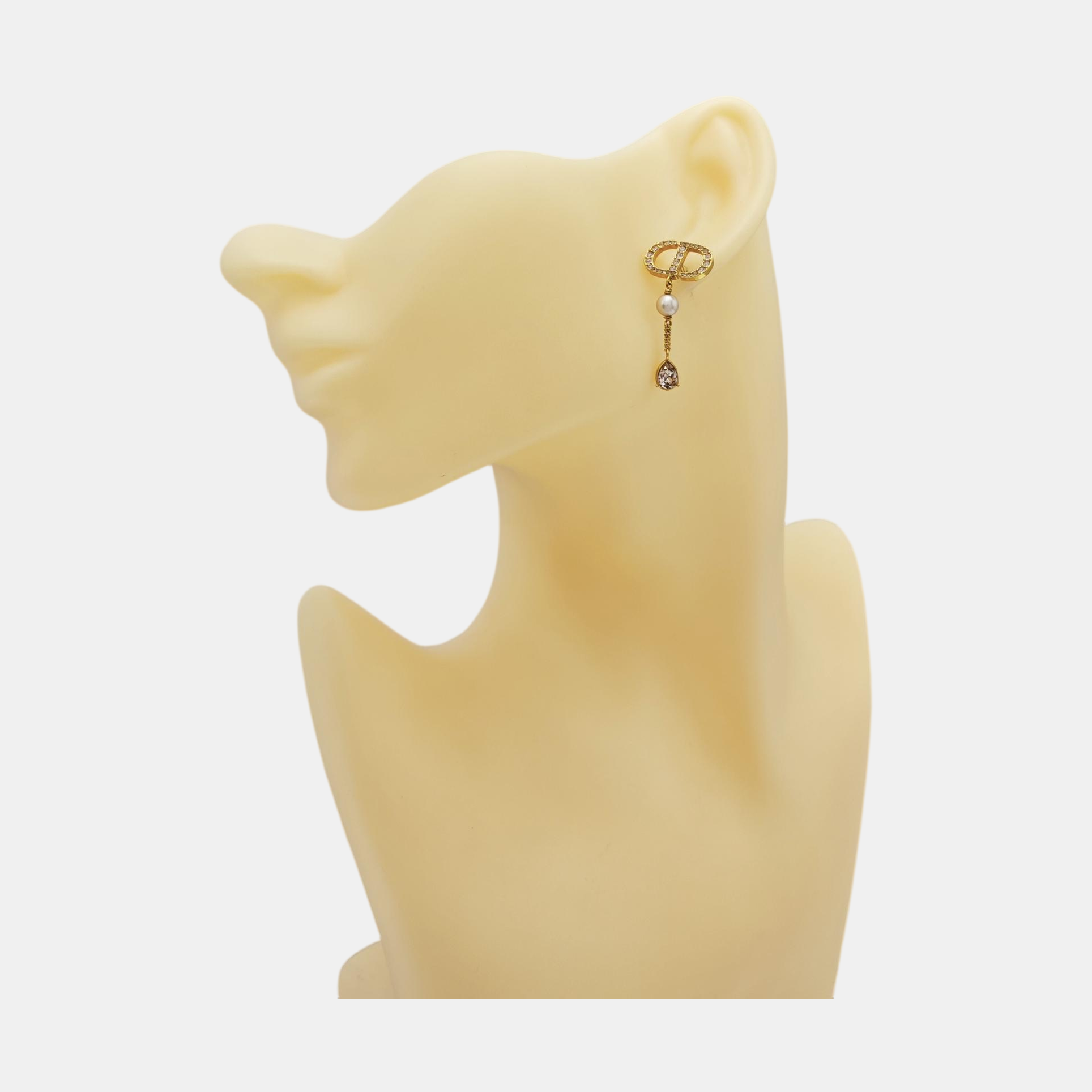 Petit CD Metal Gold Stud Earrings