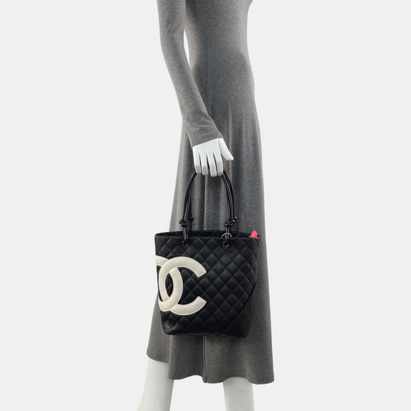 CAMBON Medium Quilted Calfskin Black