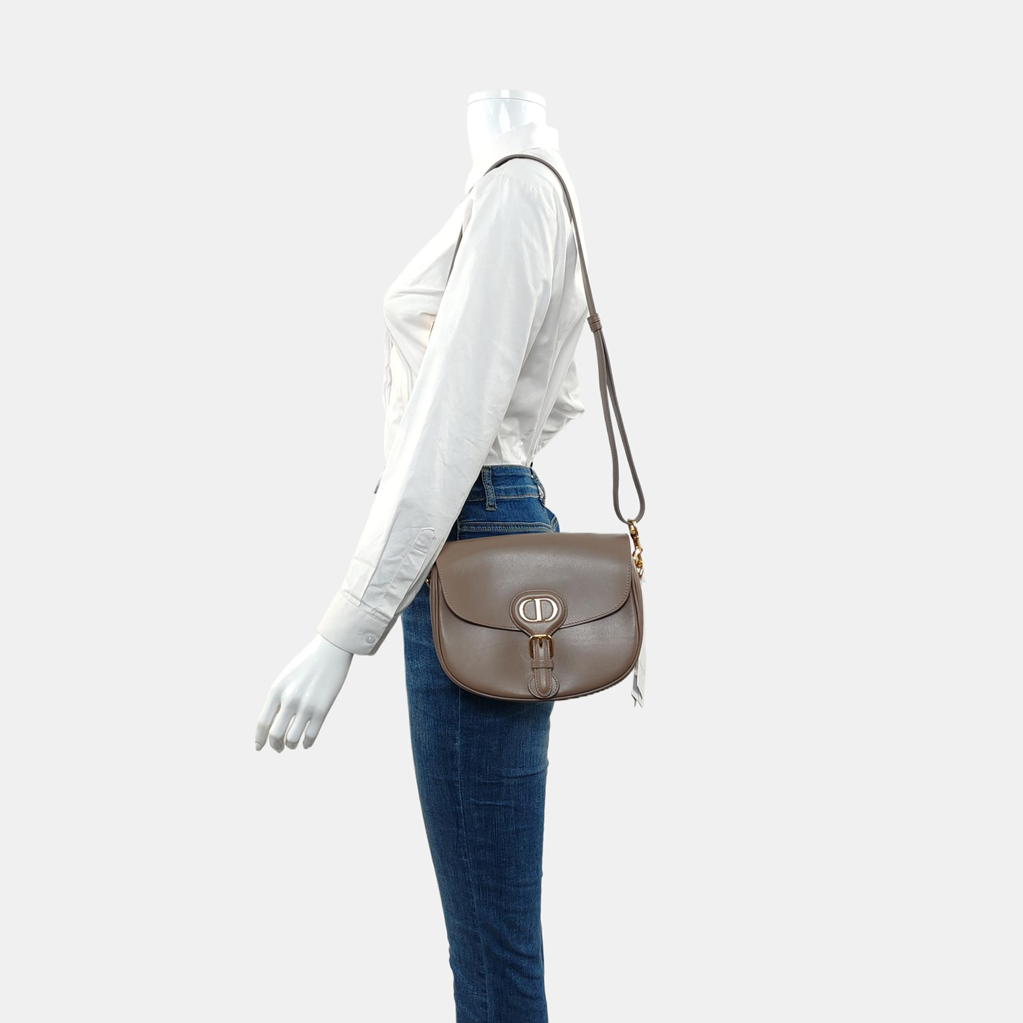 Authenticated pre-owned  Bobby Medium Calfskin Gray - Shoulder Bag at Looply