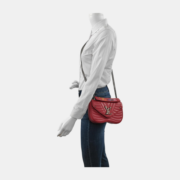 NEW WAVE PM Quilted Calfskin Red