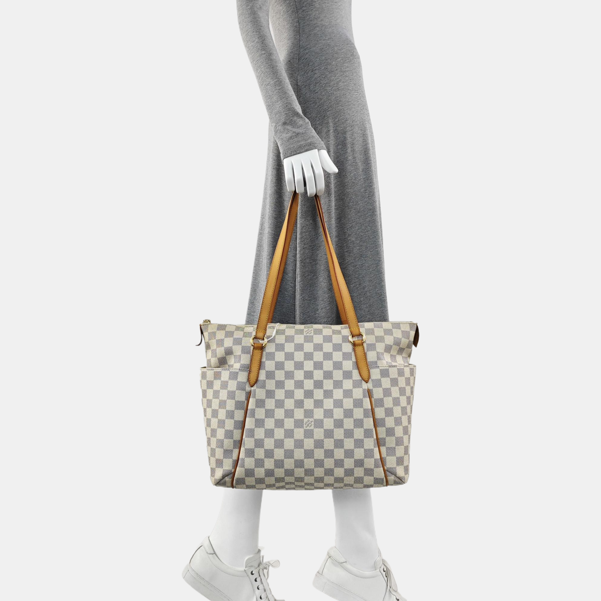 TOTALLY MM Damier Azur Coated Canvas White