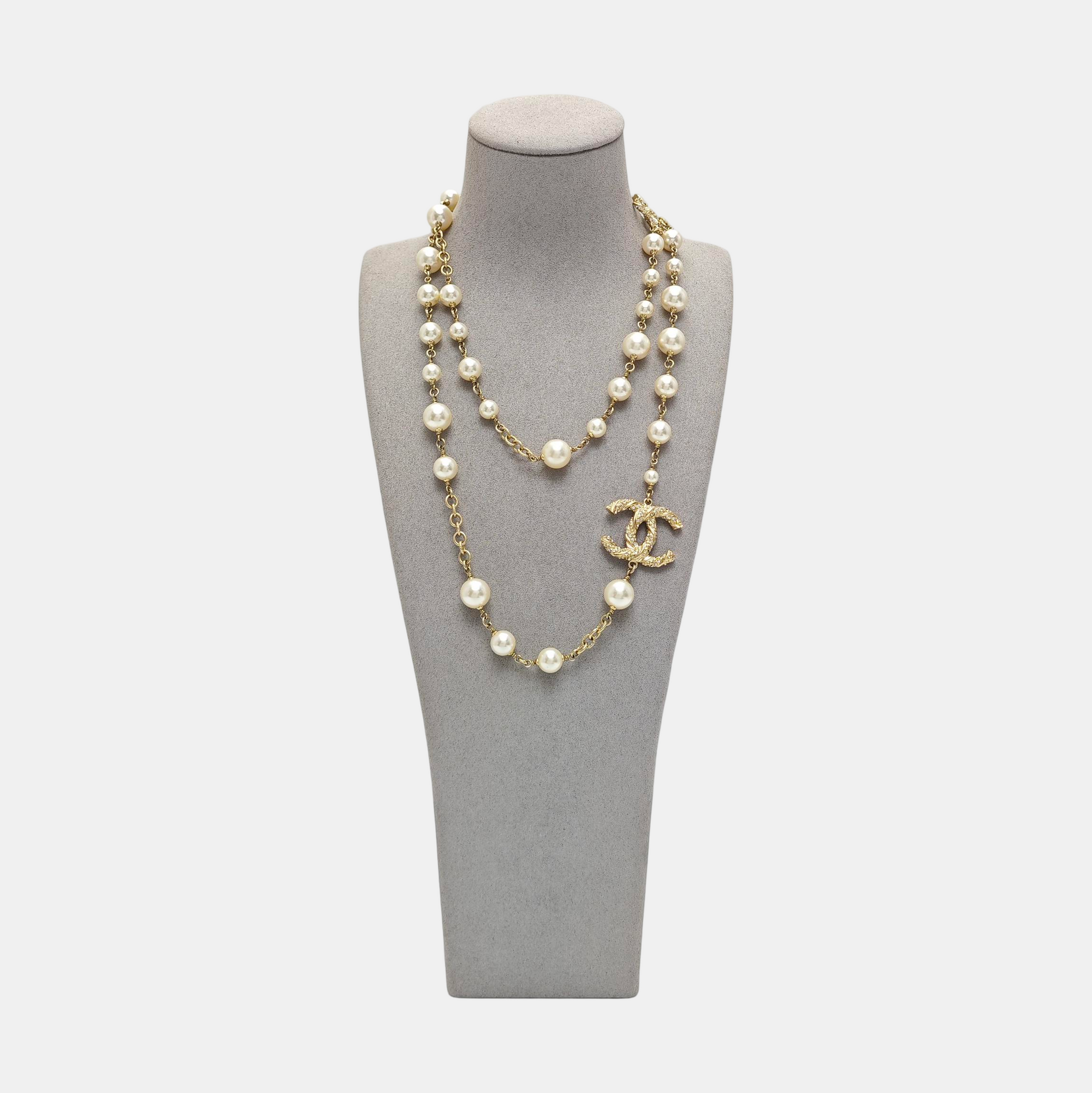 Metal Gold Necklace