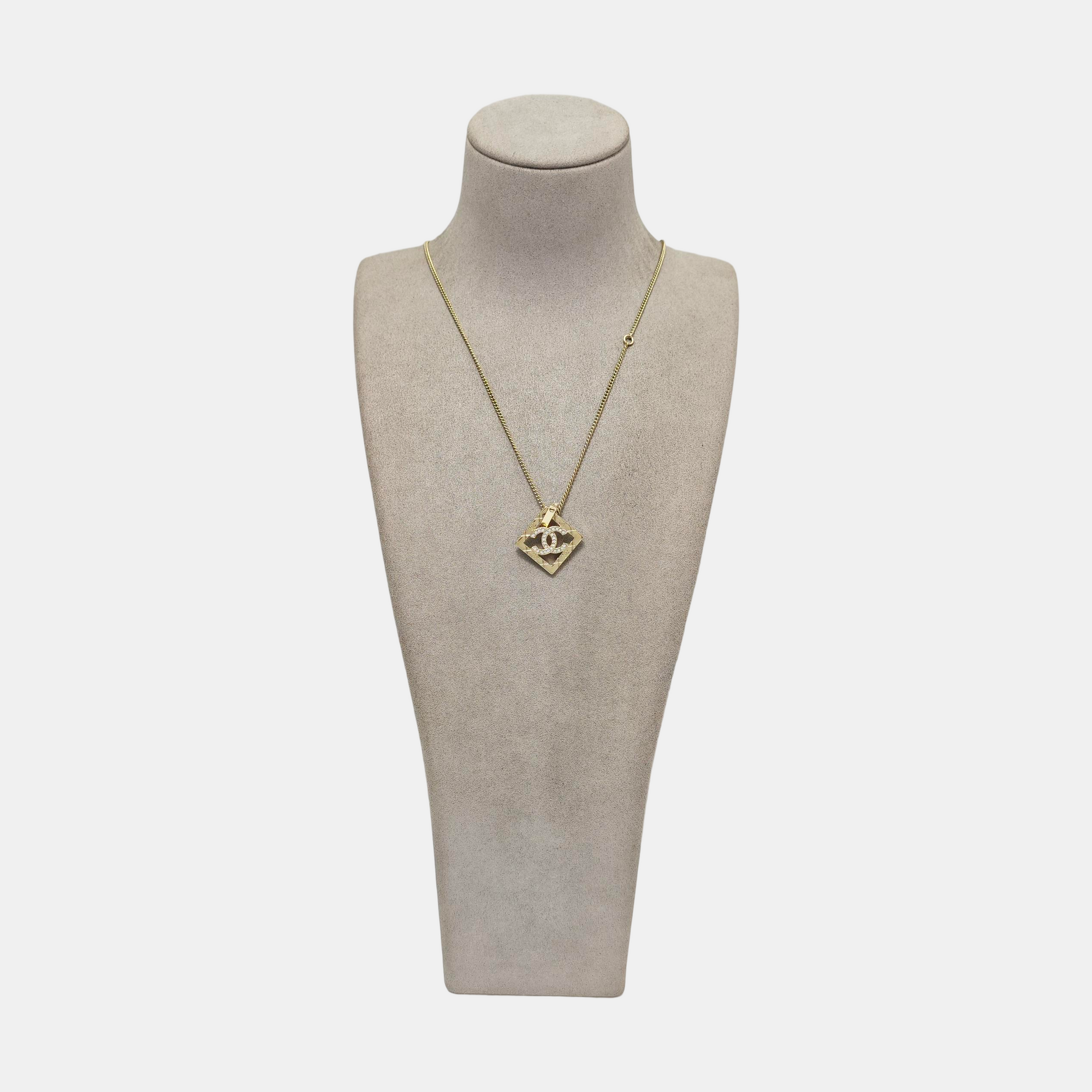 Metal Gold Necklace