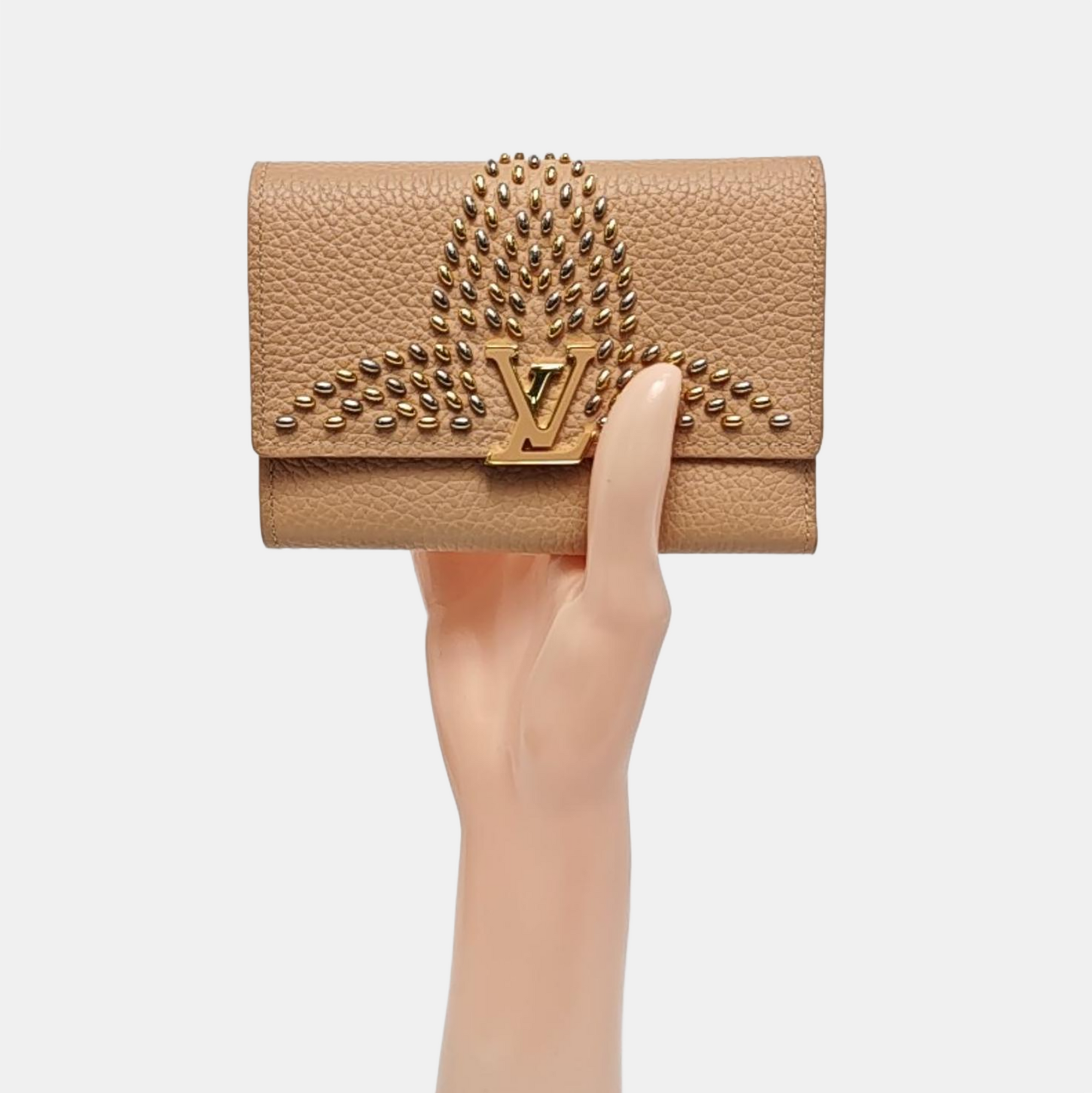 CAPUCINES Calfskin Pink Wallet