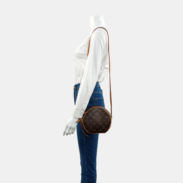 BOITE CHAPEAU PM Monogram Coated Canvas Brown