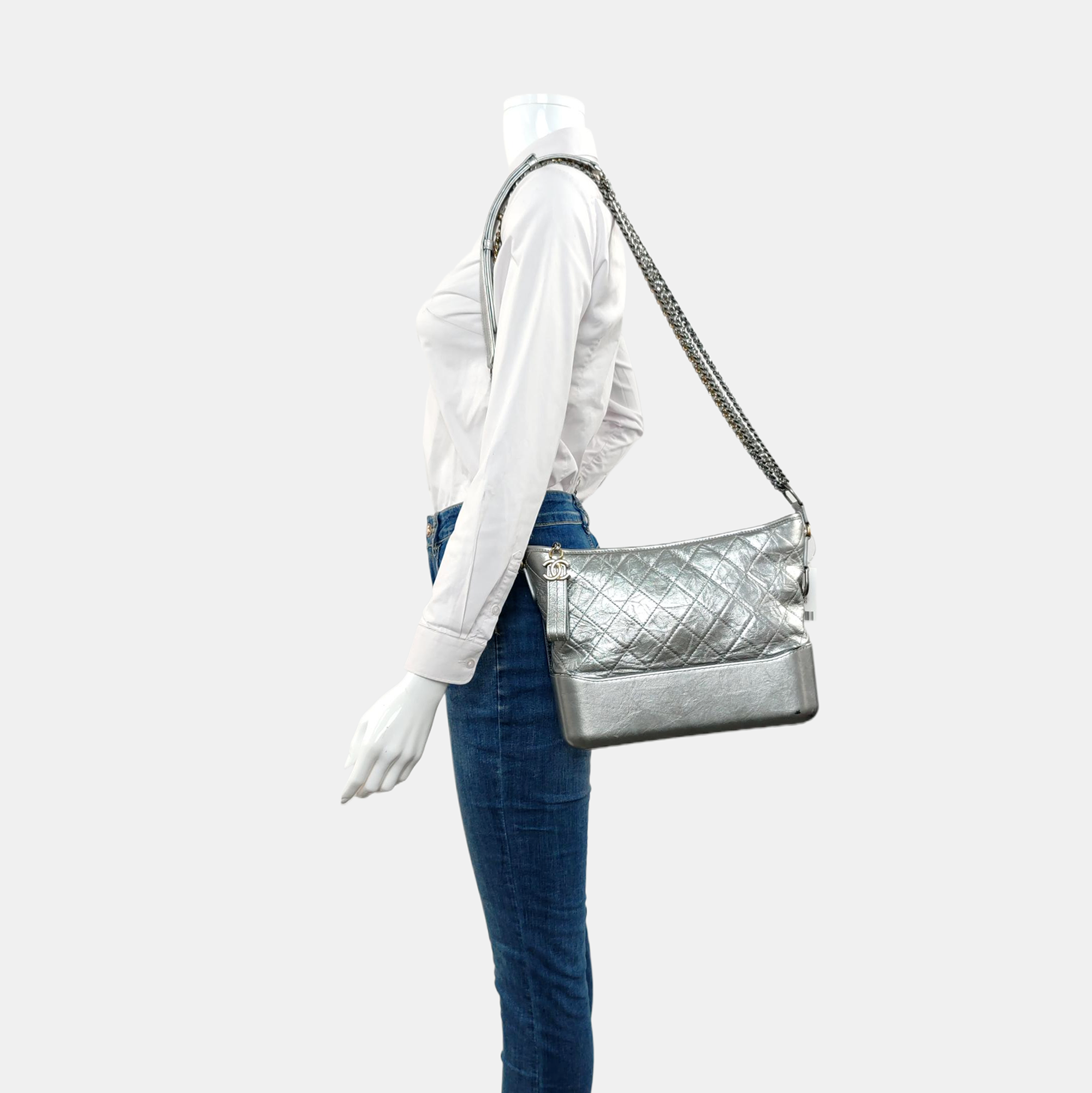 Authenticated pre-owned  GABRIELLE Medium Quilted Calfskin Silver - Shoulder Bag at Looply