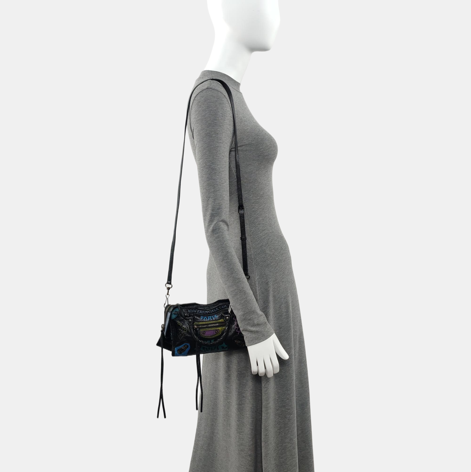 Classic Metallic Edge City Lambskin Black