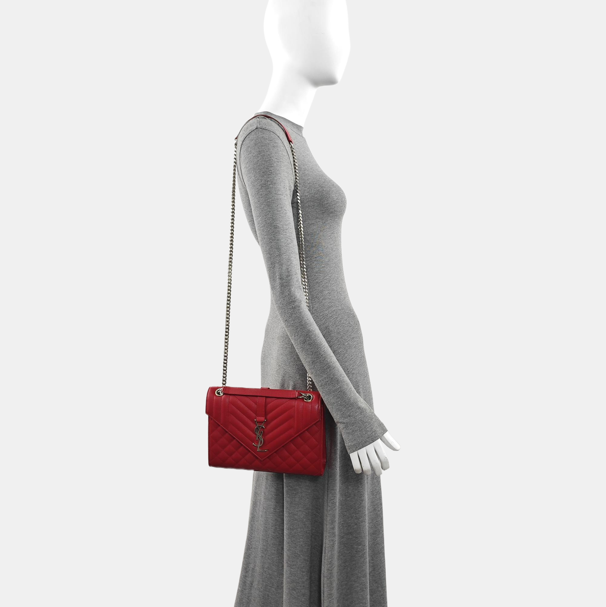 ENVELOPE Medium Quilted Calfskin Red