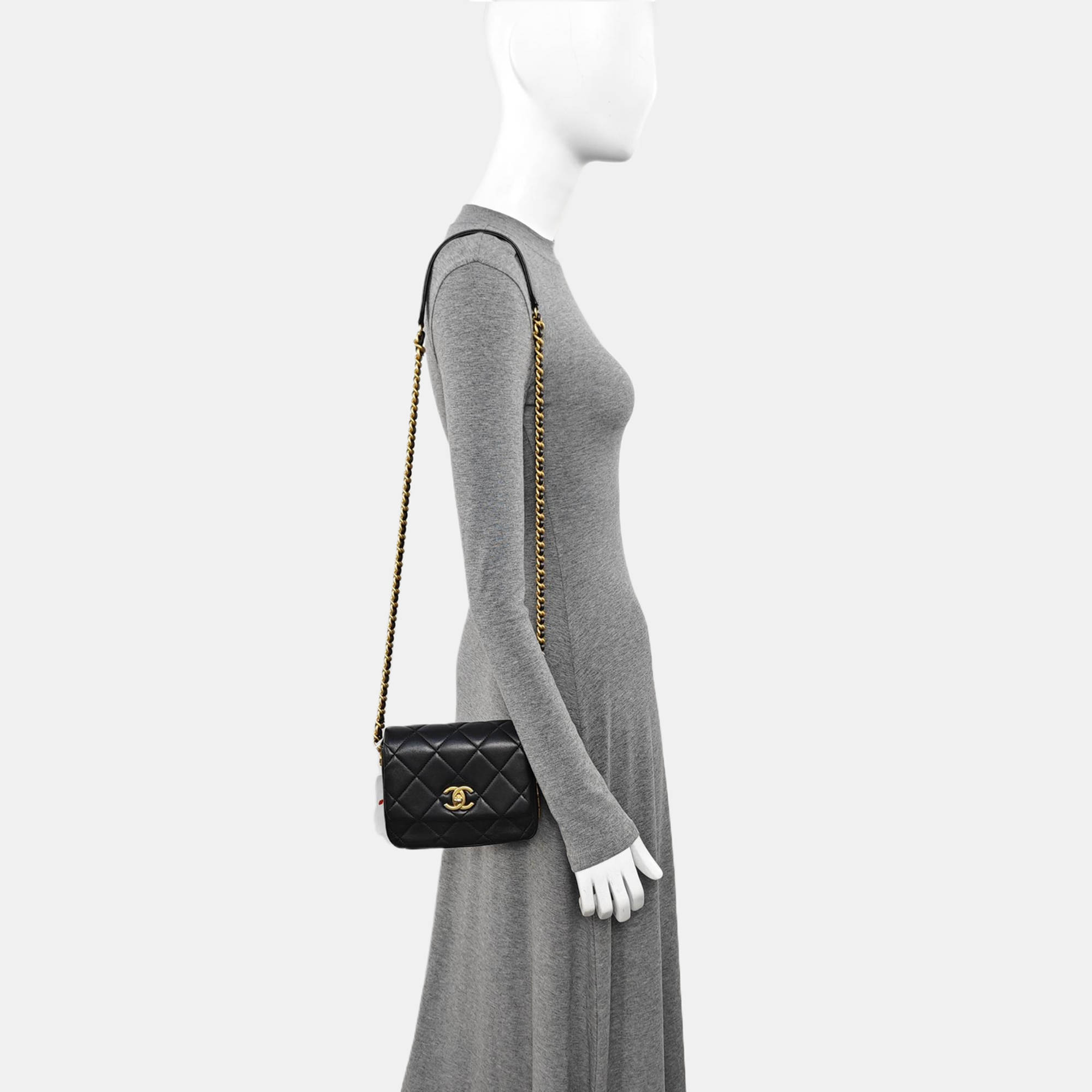 Quilted Lambskin Shoulder Bag Black